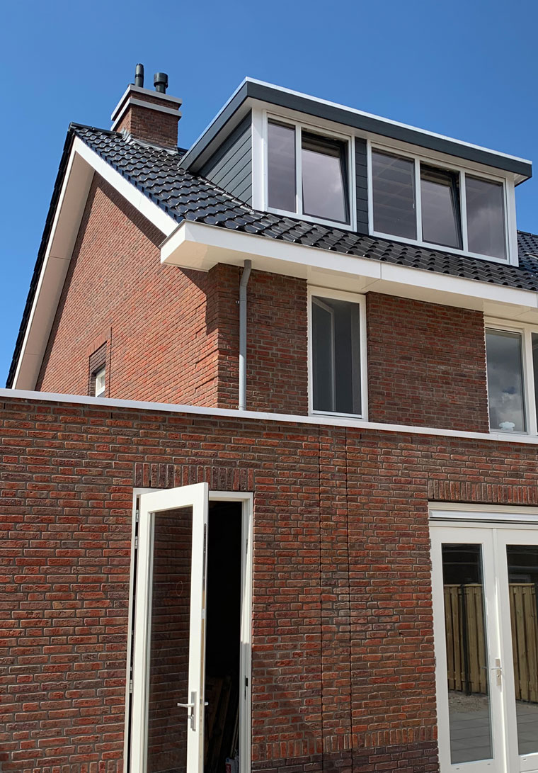 Vraag vrijblijvend een offerte aan voor een dakkapel in Mijnsheerenland Dakkapel offerte voor Mijnsheerenland aanvragen